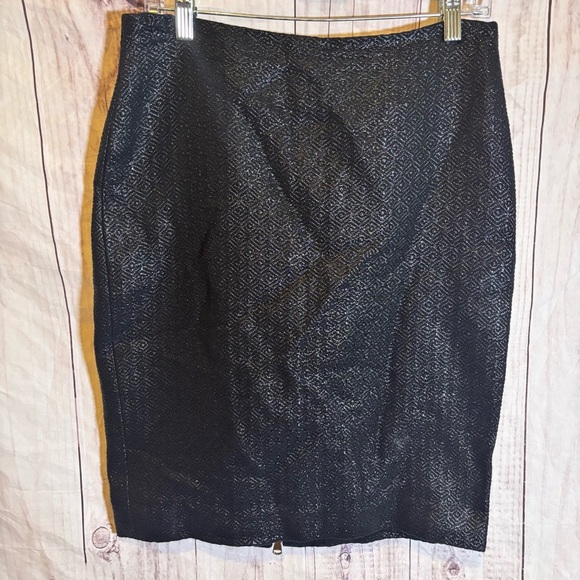 Versace Luxury Elegant Black and Gold Textured Business Boss Skirt 30 - Picture 1 of 7